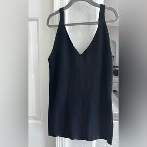 Ann Taylor LOFT Black Textured Knit Top XS never worn like new 🤗